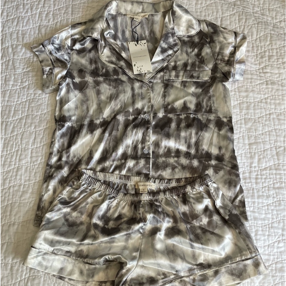 EcoThreads Pajama Set - Small, New with tags, NWT